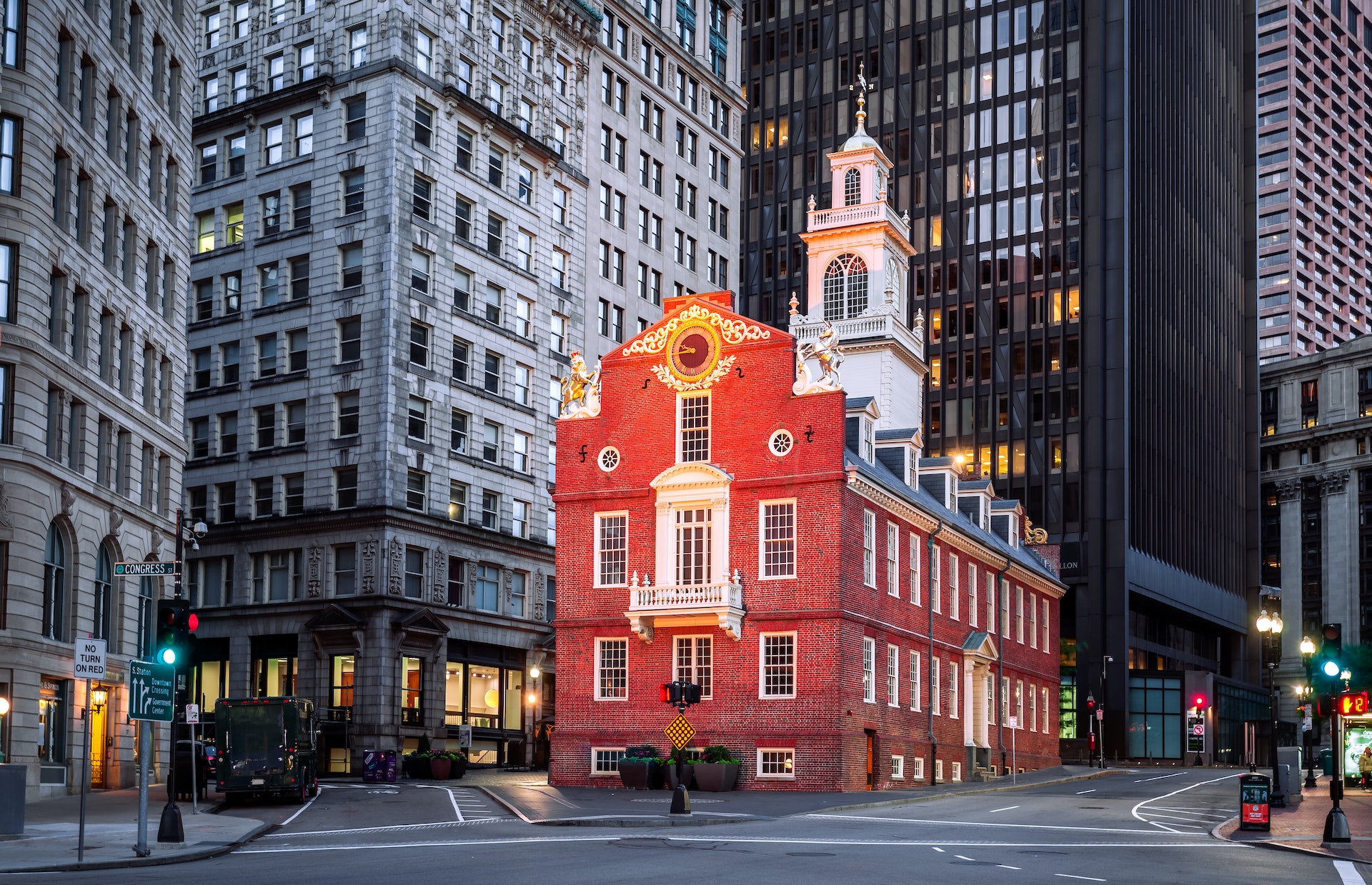 Boston’s finest neighborhoods for historical past, tradition, eating and nightlife